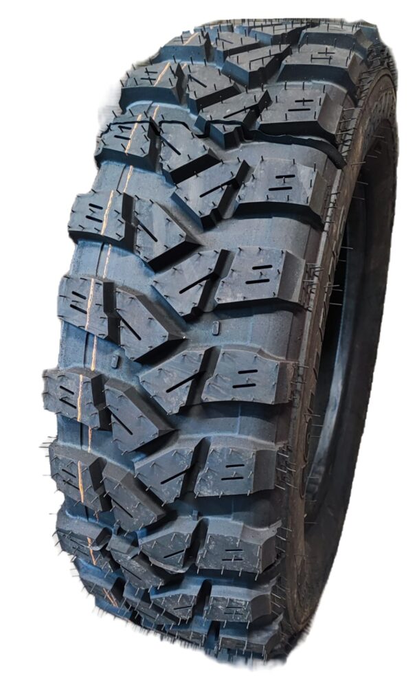 225/70 R16 103S Breaker MT/R EVO Trepador (resapat). Anvelope COLLINS 225/70 R16
