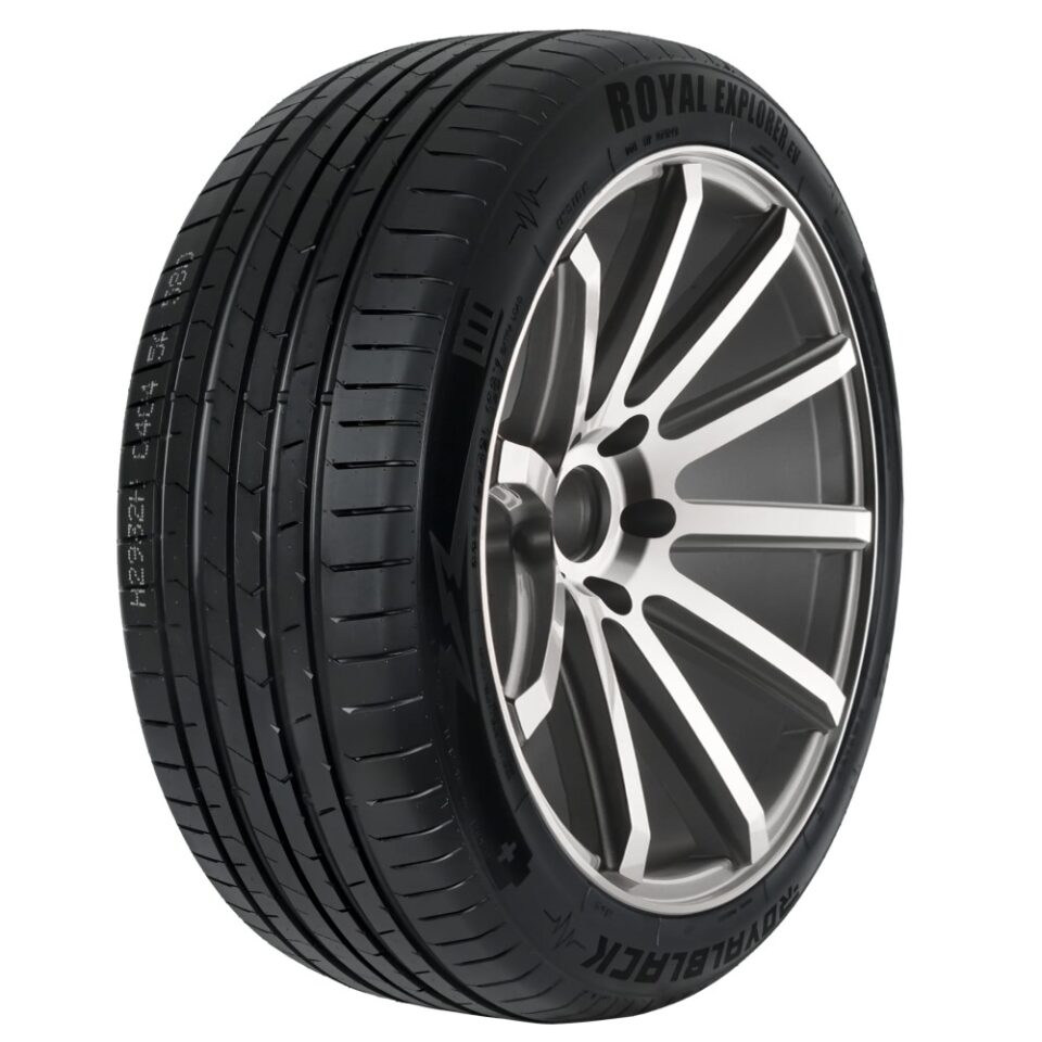 255/50 R19 ROYAL BLACK Royal explorer ev